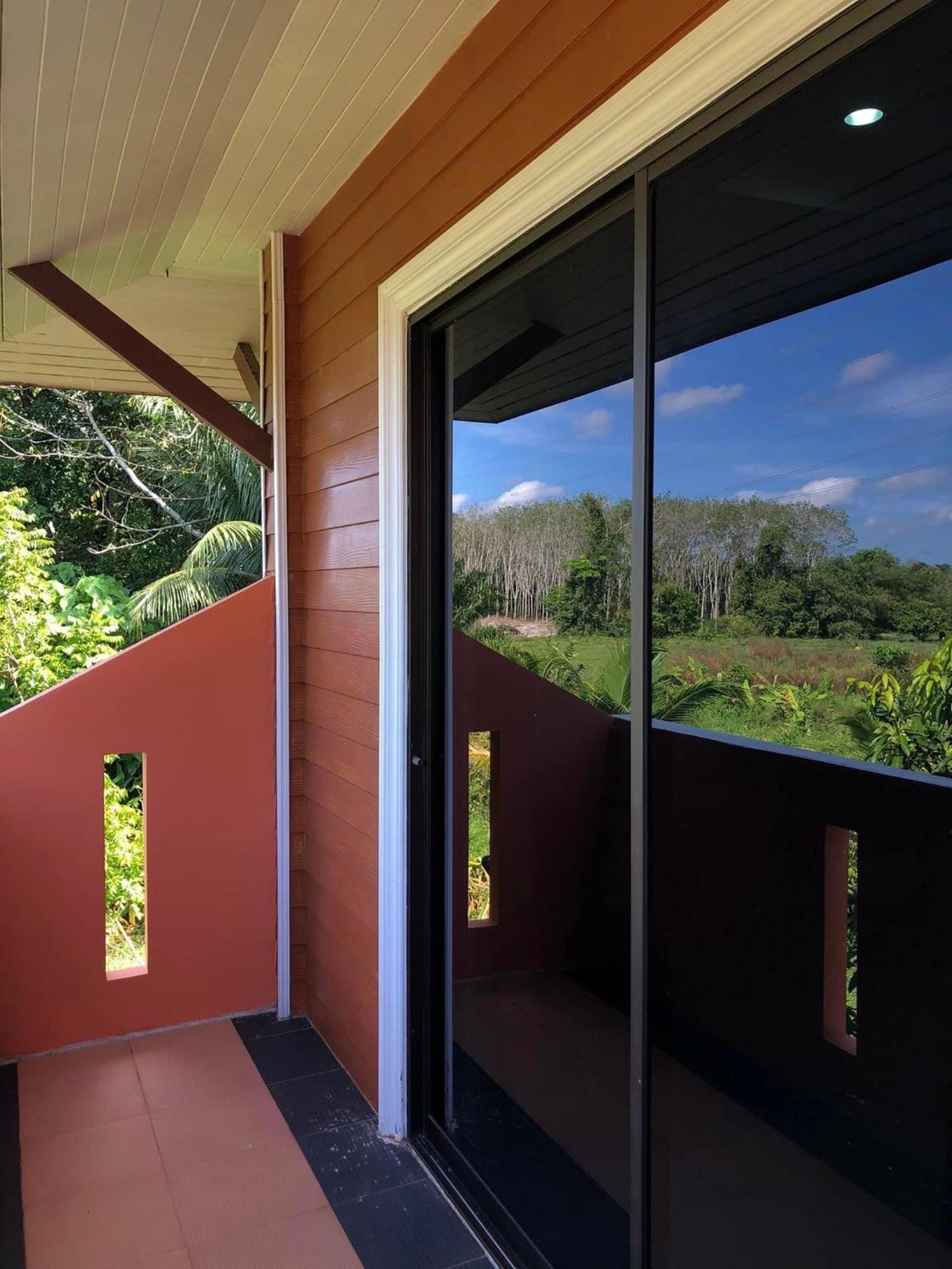Relaxation Guesthouse Thalang Bagian luar foto