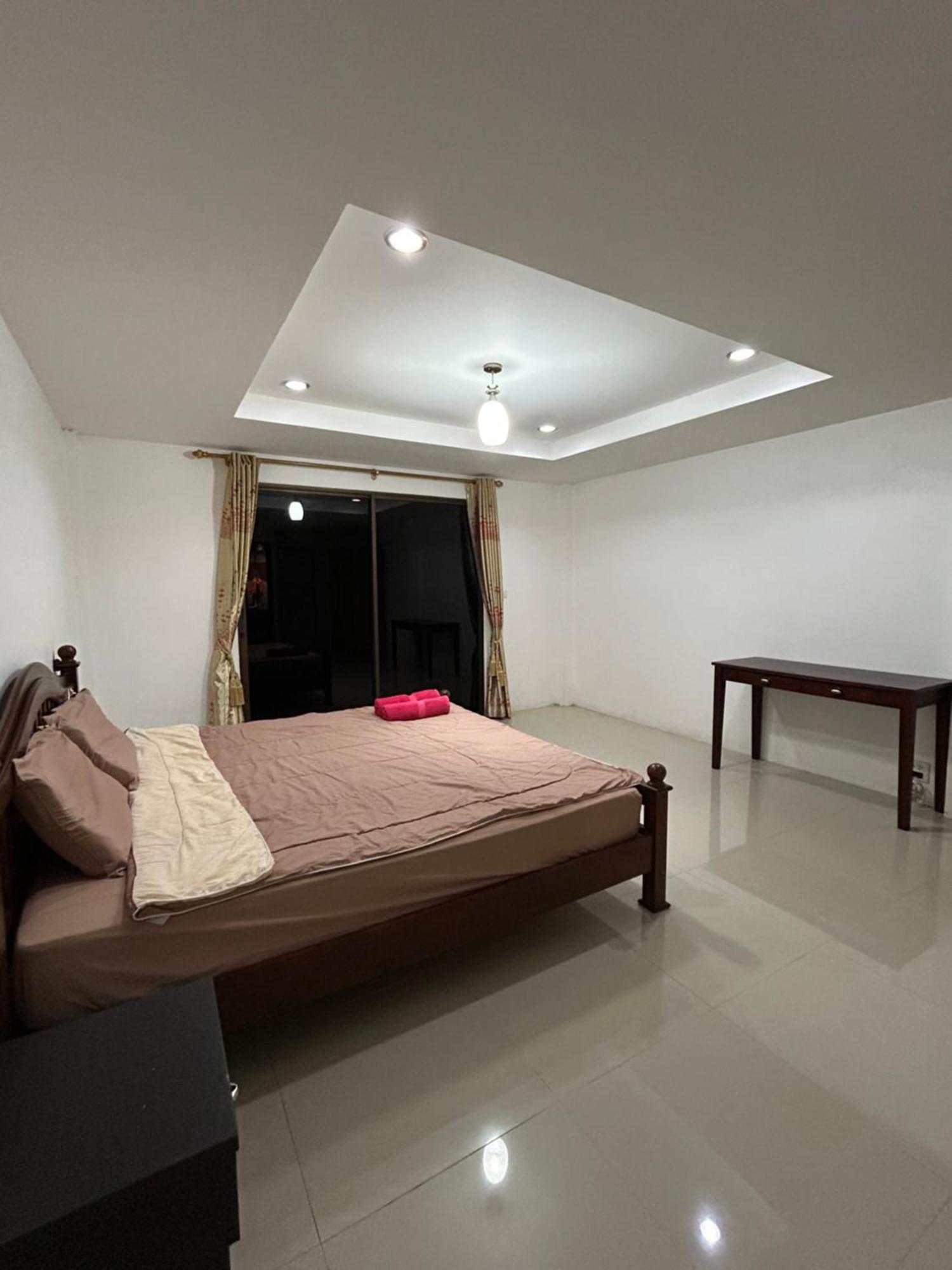 Relaxation Guesthouse Thalang Bagian luar foto